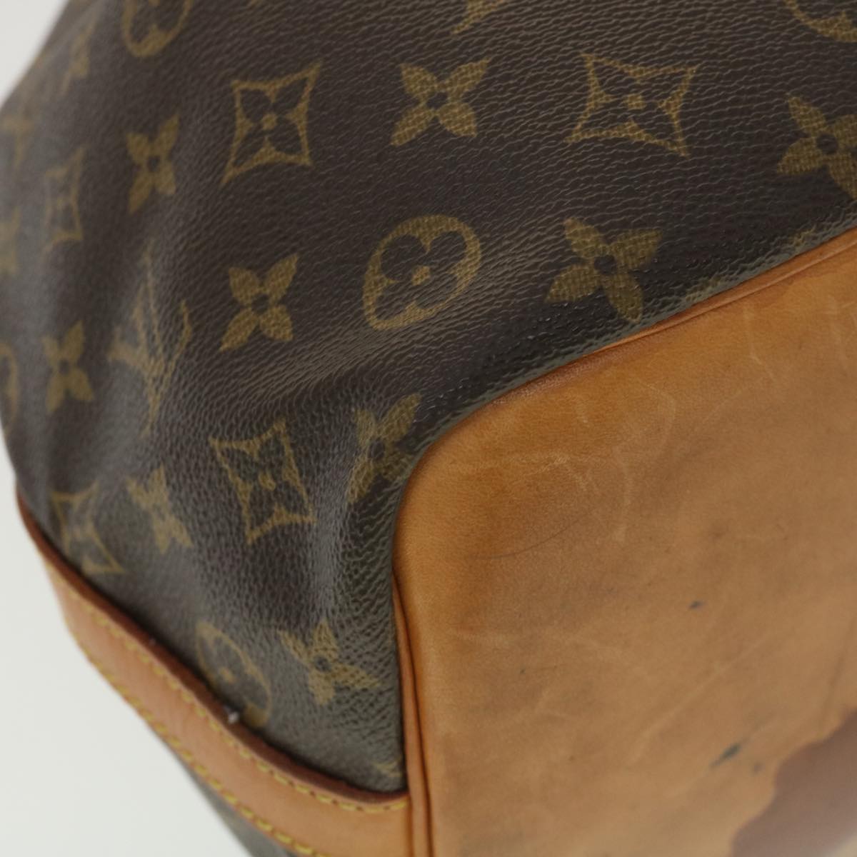 LOUIS VUITTON Monogram Petit Noe Shoulder Bag M42226 LV Auth 39246