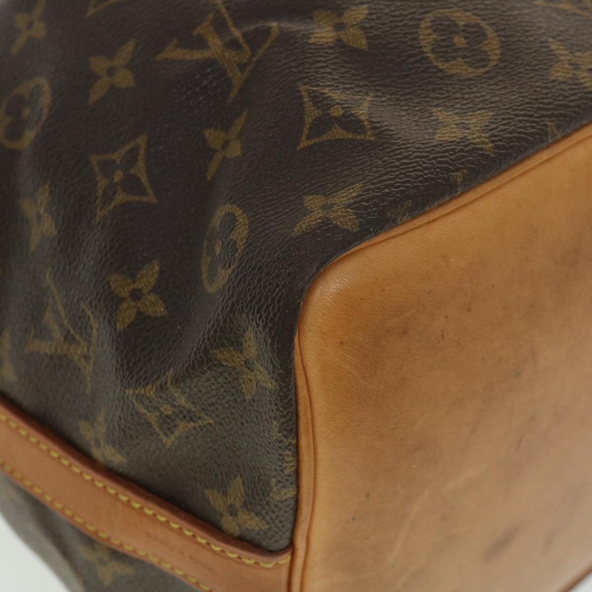 LOUIS VUITTON Monogram Petit Noe Shoulder Bag M42226 LV Auth 39246