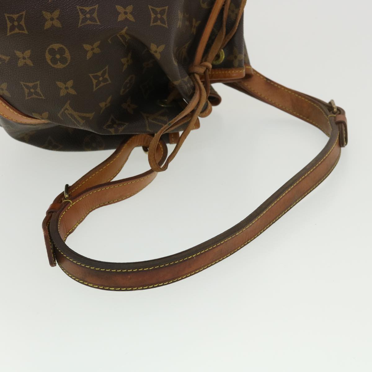 LOUIS VUITTON Monogram Petit Noe Shoulder Bag M42226 LV Auth 39246