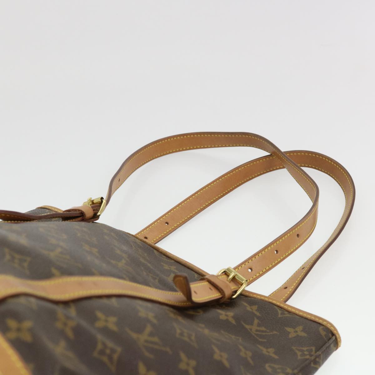 LOUIS VUITTON Monogram Bucket GM Shoulder Bag M42236 LV Auth 39261