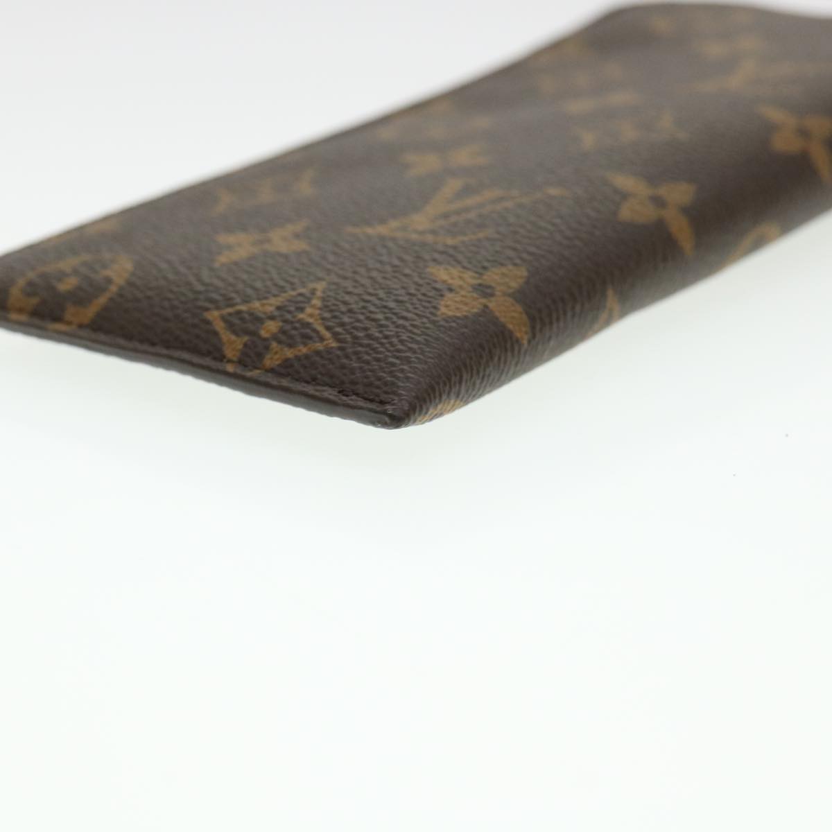 LOUIS VUITTON Monogram Etui Lunettes MM Glasses Case M66544 LV Auth 39282