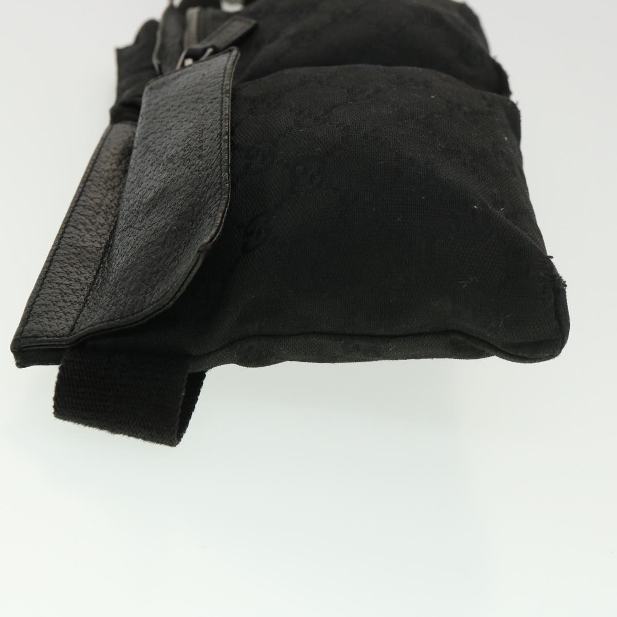 GUCCI GG Canvas Waist bag Black 28566 Auth 39289