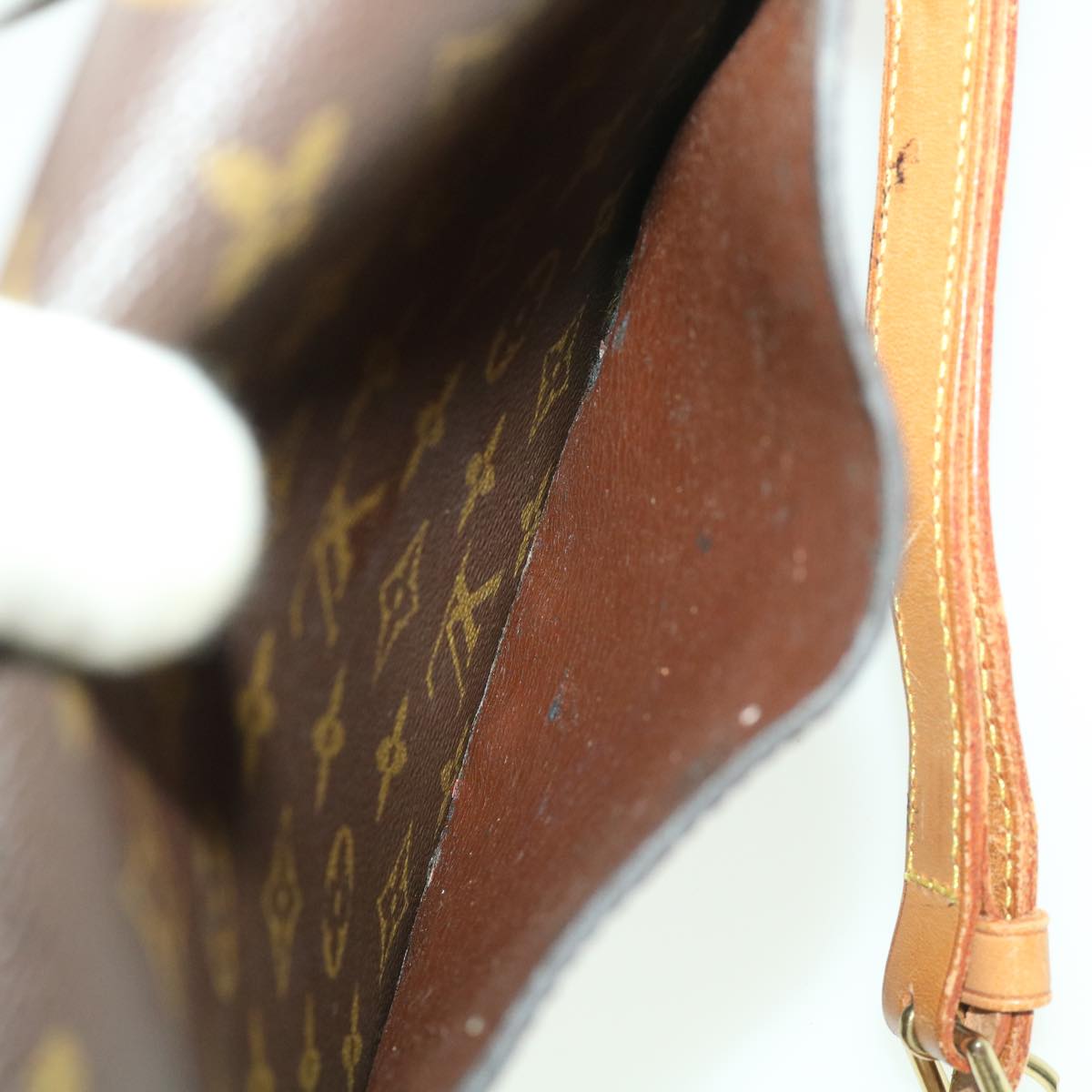 LOUIS VUITTON Monogram Saint Cloud GM Shoulder Bag M51242 LV Auth 39298