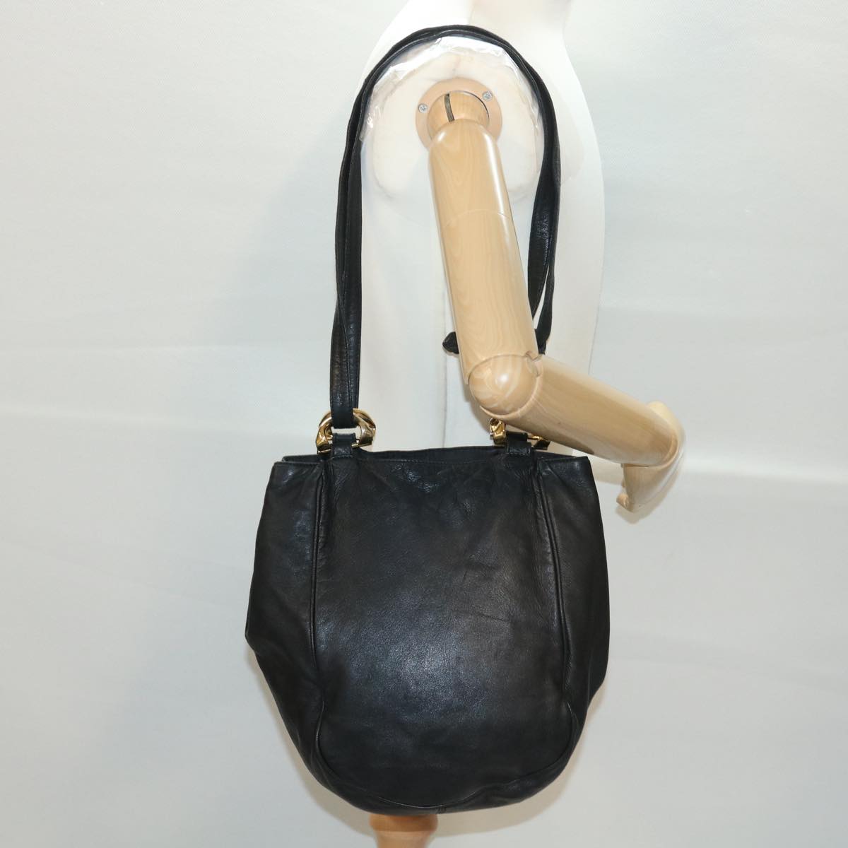 LOEWE Shoulder Bag Leather Black Auth 39398