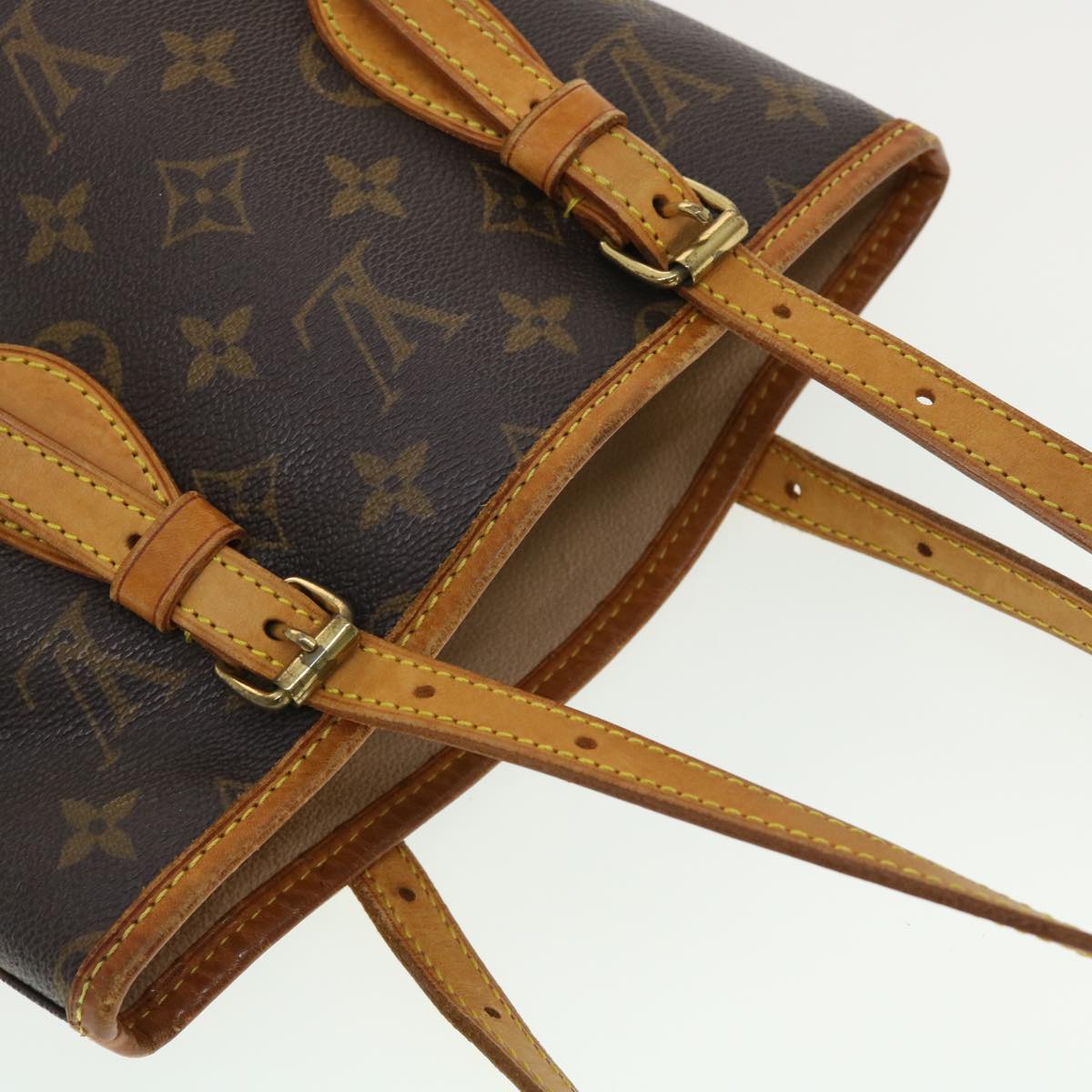 LOUIS VUITTON Monogram Bucket PM Shoulder Bag M42238 LV Auth 39422