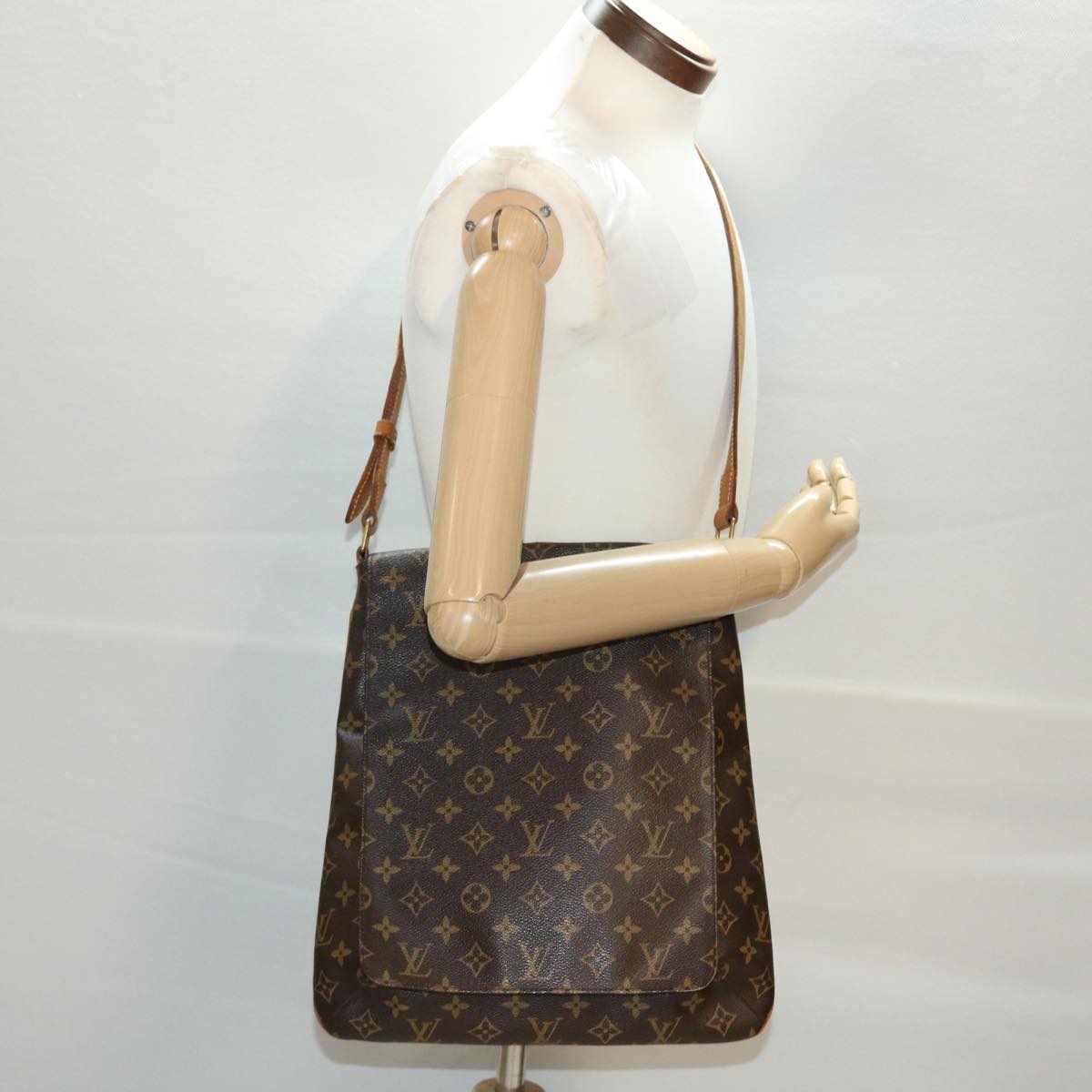 LOUIS VUITTON Monogram Musette Shoulder Bag M51256 LV Auth 39602