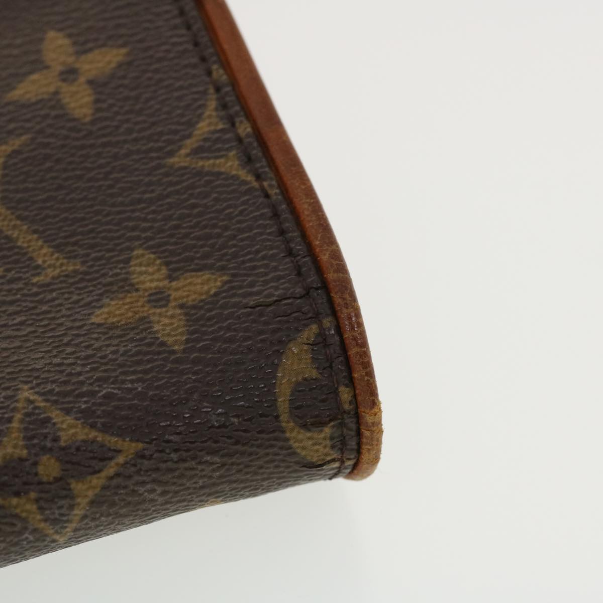 LOUIS VUITTON Monogram Pochette Twin GM Shoulder Bag M51852 LV Auth 39741