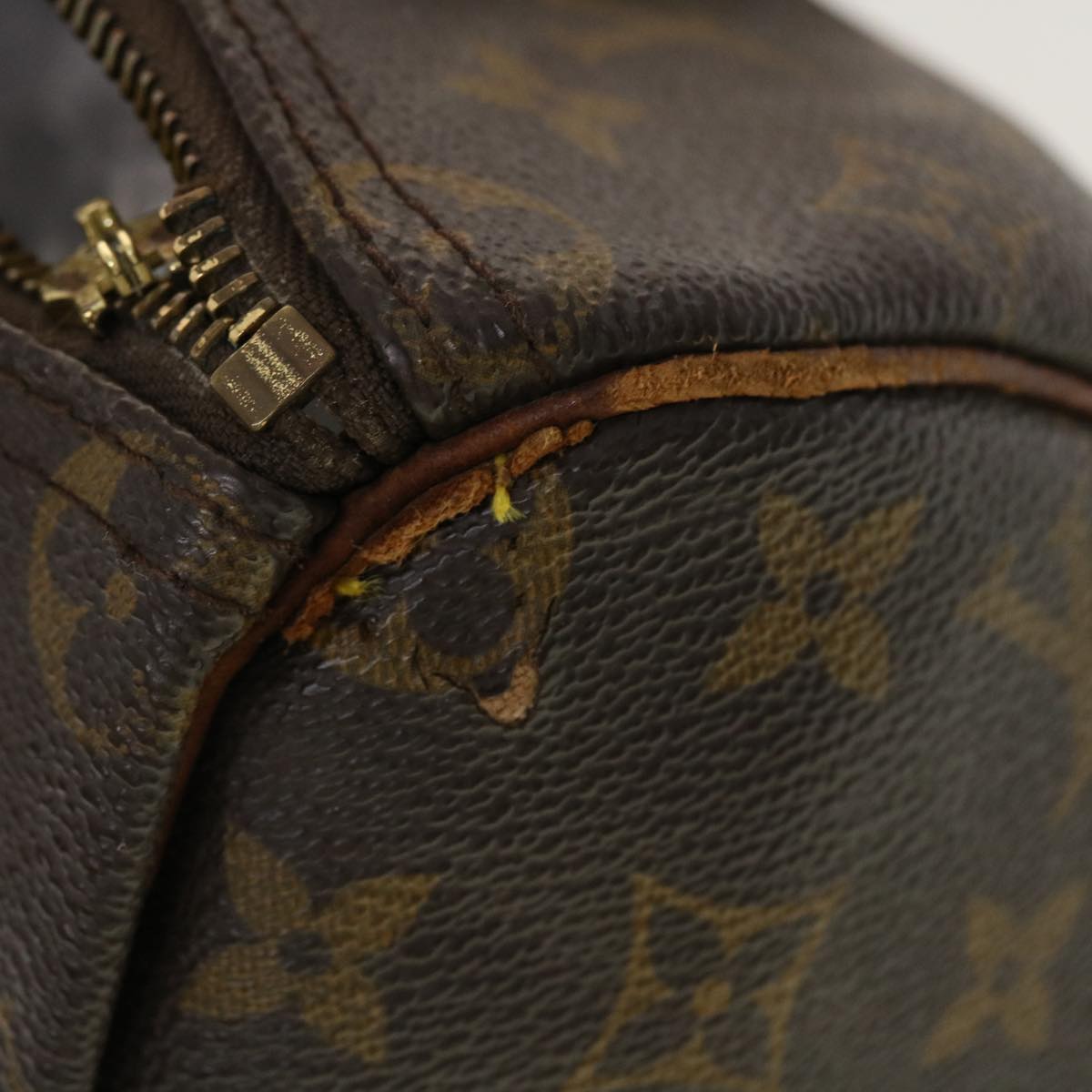 LOUIS VUITTON Monogram Speedy 25 Hand Bag M41528 LV Auth 39763