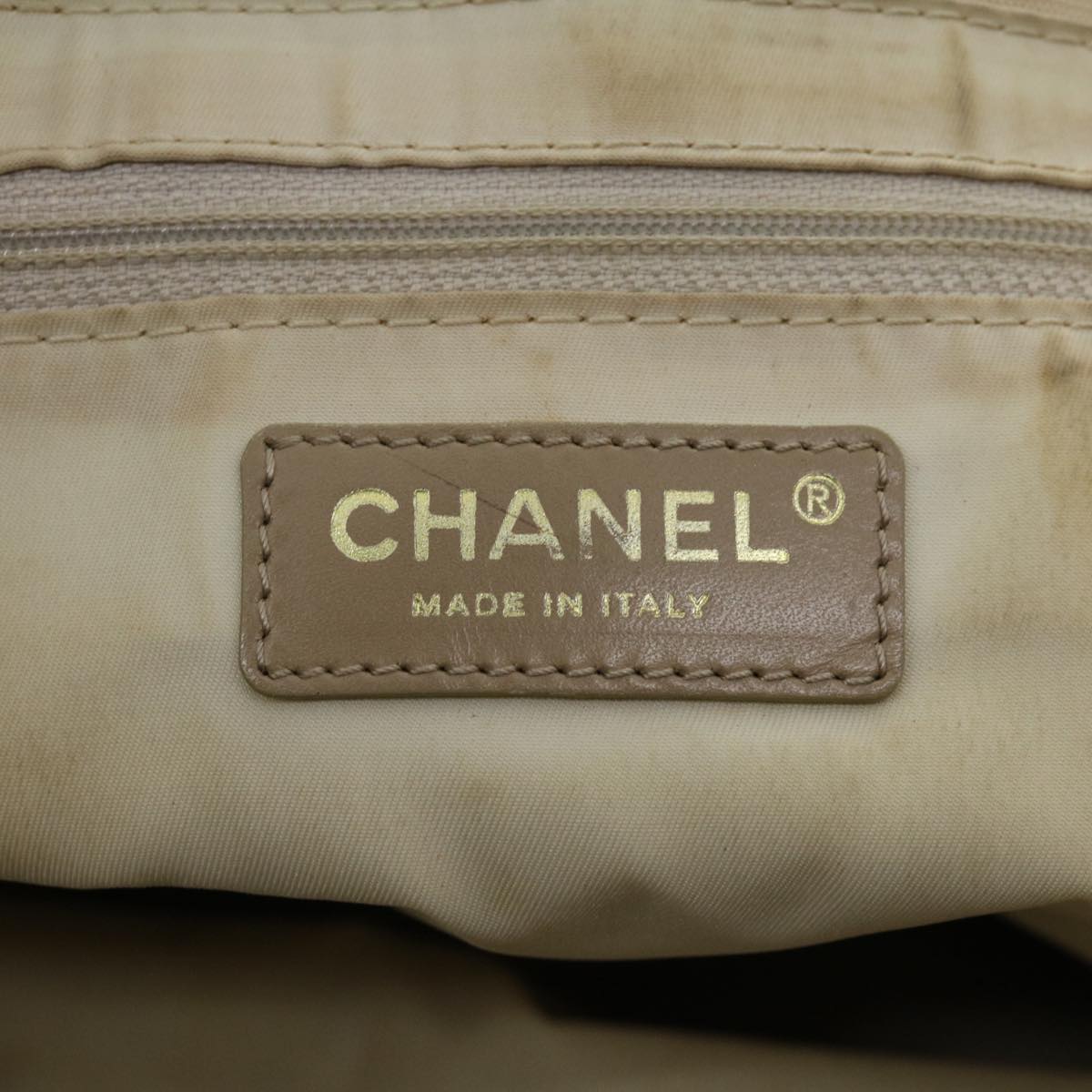 CHANEL New Travel Line Shoulder Bag Canvas Beige CC Auth 39766