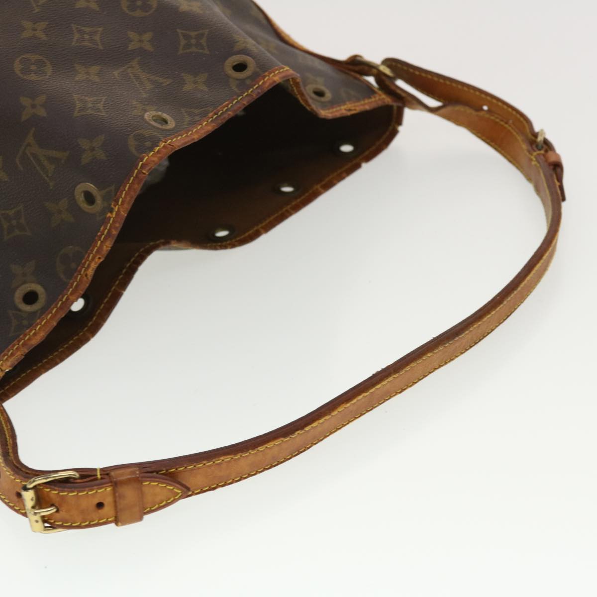 LOUIS VUITTON Monogram Noe Shoulder Bag M42224 LV Auth 39809