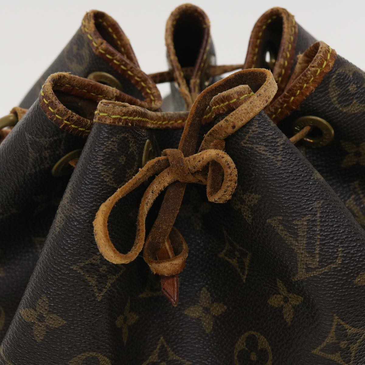 LOUIS VUITTON Monogram Noe Shoulder Bag M42224 LV Auth 39827