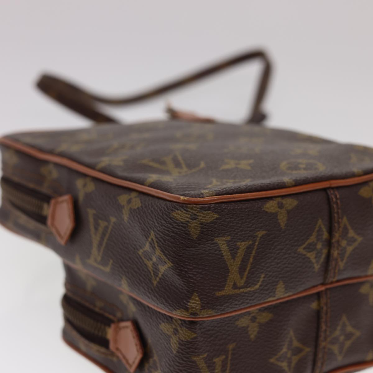 LOUIS VUITTON Monogram Amazon Shoulder Bag Vintage M45238 LV Auth 39829