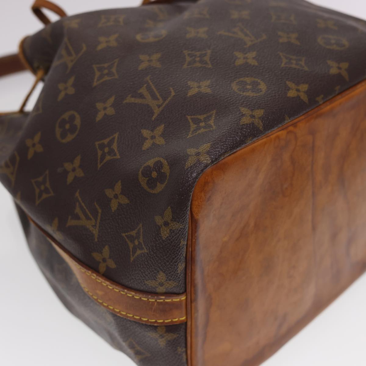 LOUIS VUITTON Monogram Petit Noe Shoulder Bag M42226 LV Auth 39980