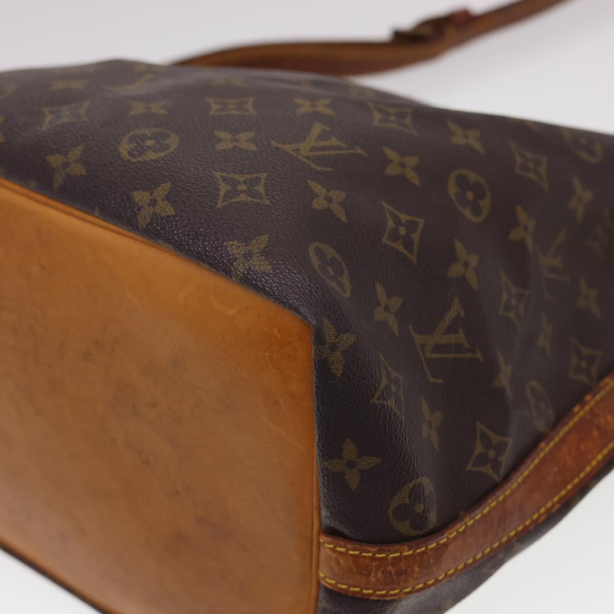 LOUIS VUITTON Monogram Petit Noe Shoulder Bag M42226 LV Auth 39981