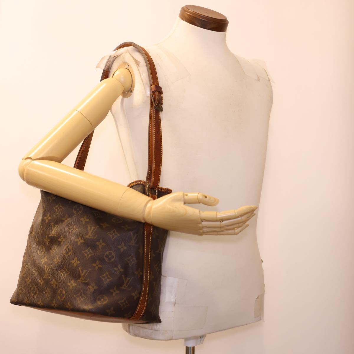 LOUIS VUITTON Monogram Petit Noe Shoulder Bag M42226 LV Auth 39981