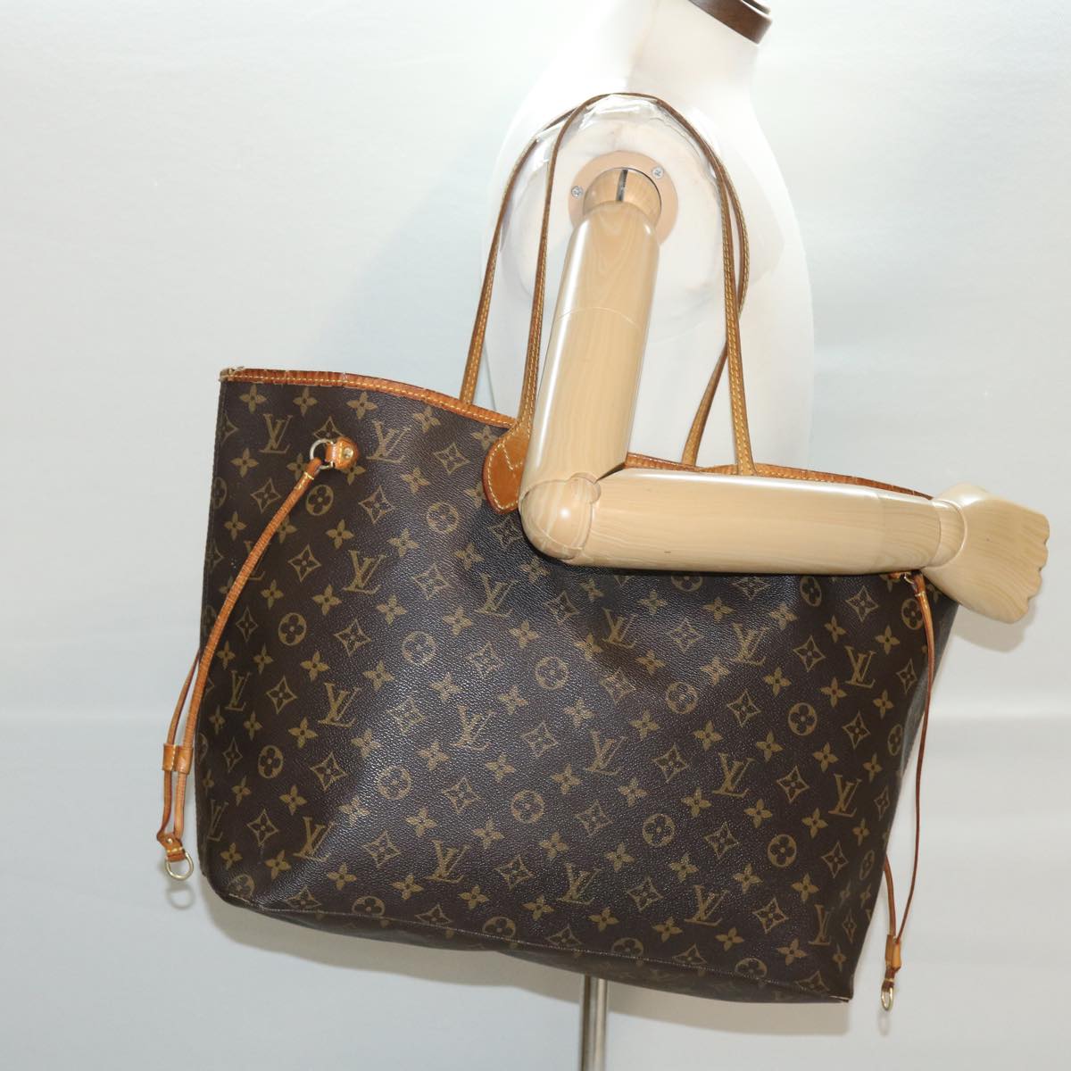 LOUIS VUITTON Monogram Neverfull GM Tote Bag M40157 LV Auth 39983