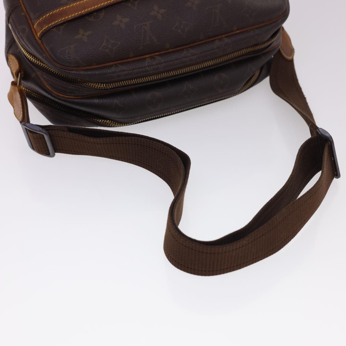 LOUIS VUITTON Monogram Reporter PM Shoulder Bag M45254 LV Auth 40079