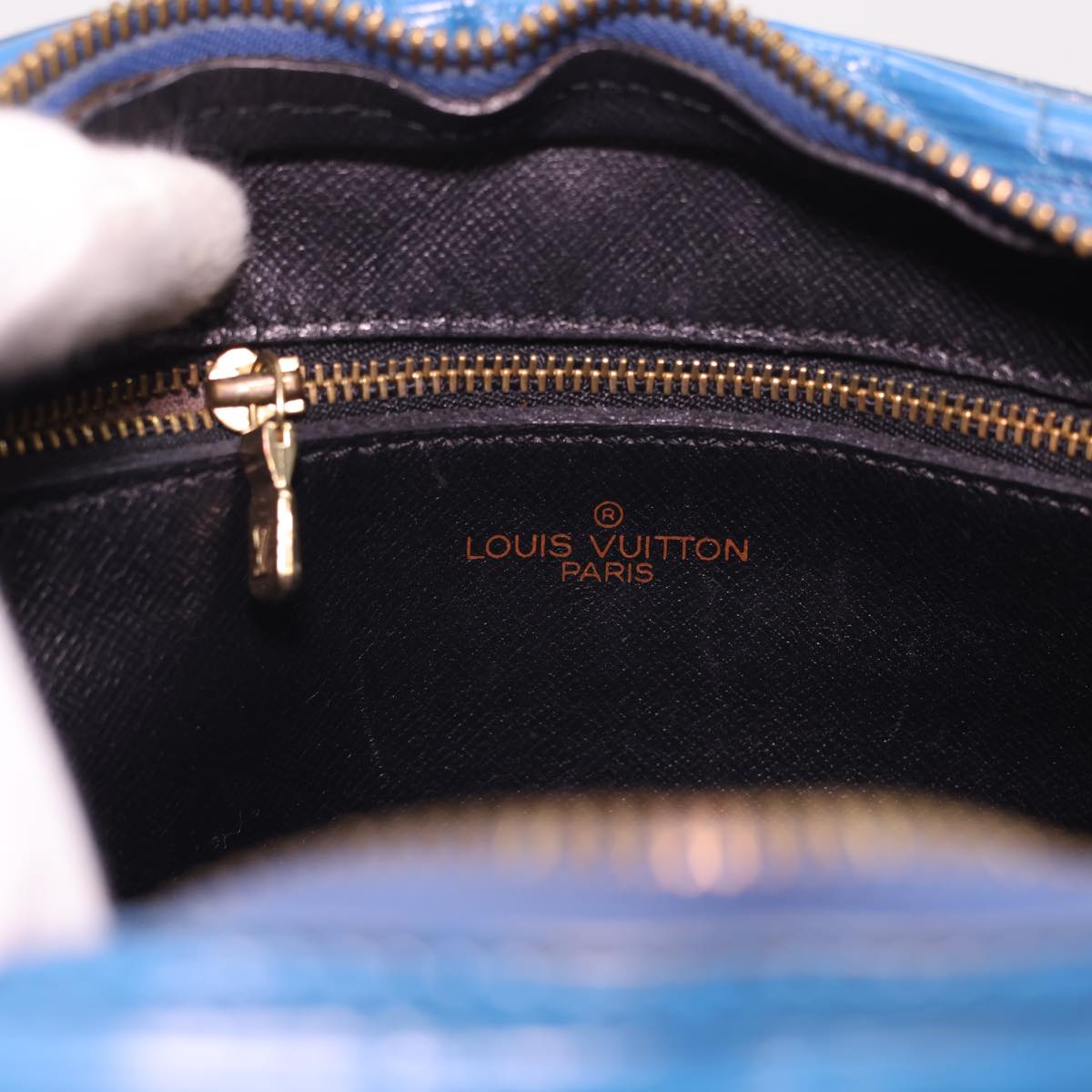 LOUIS VUITTON Epi June Feuille Shoulder Bag Blue M52155 LV Auth 40091