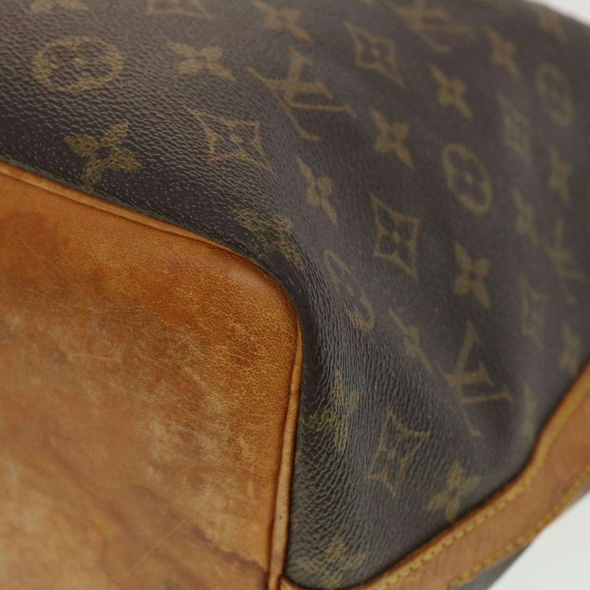 LOUIS VUITTON Monogram Petit Noe Shoulder Bag M42226 LV Auth 40179