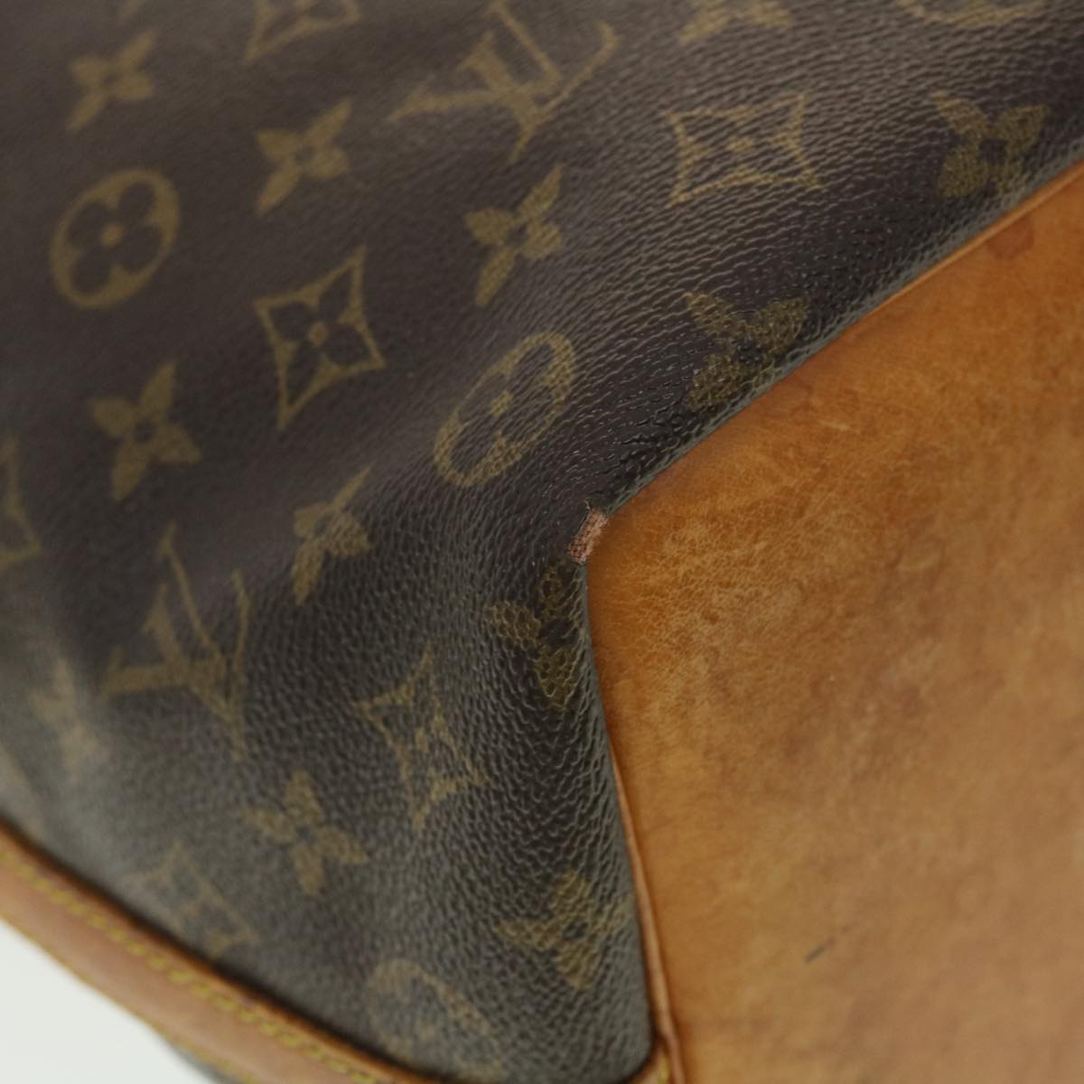 LOUIS VUITTON Monogram Petit Noe Shoulder Bag M42226 LV Auth 40179