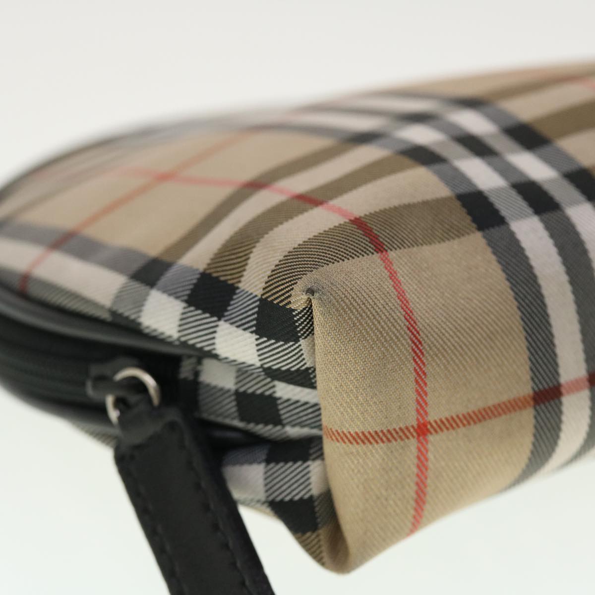 BURBERRY Nova Check Pouch Nylon Beige Auth 40199