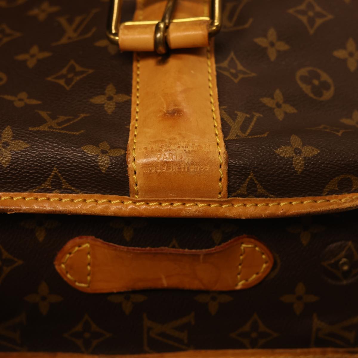 LOUIS VUITTON Monogram Suter Garment Cover M23522 LV Auth 40230