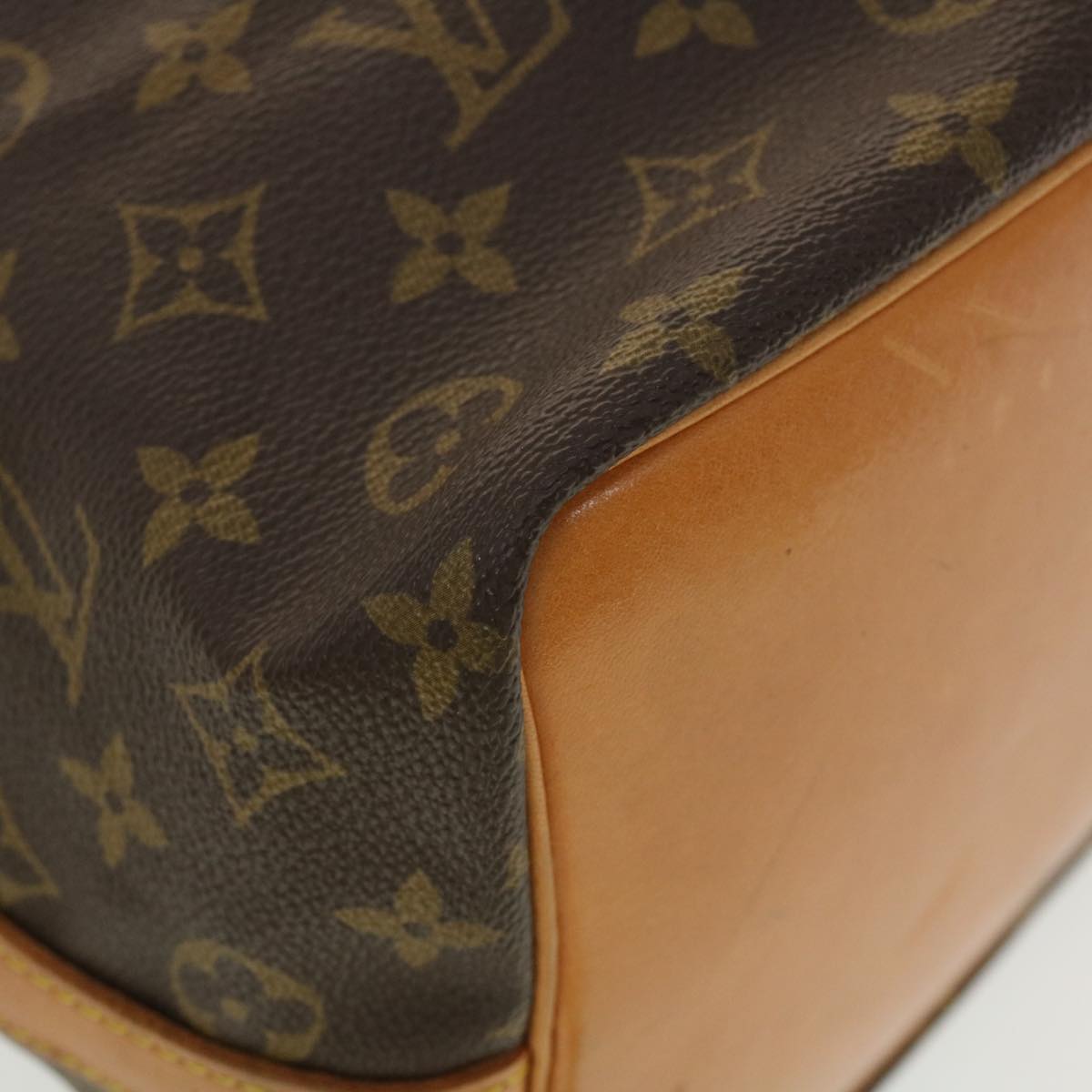 LOUIS VUITTON Monogram Petit Noe Shoulder Bag M42226 LV Auth 40293