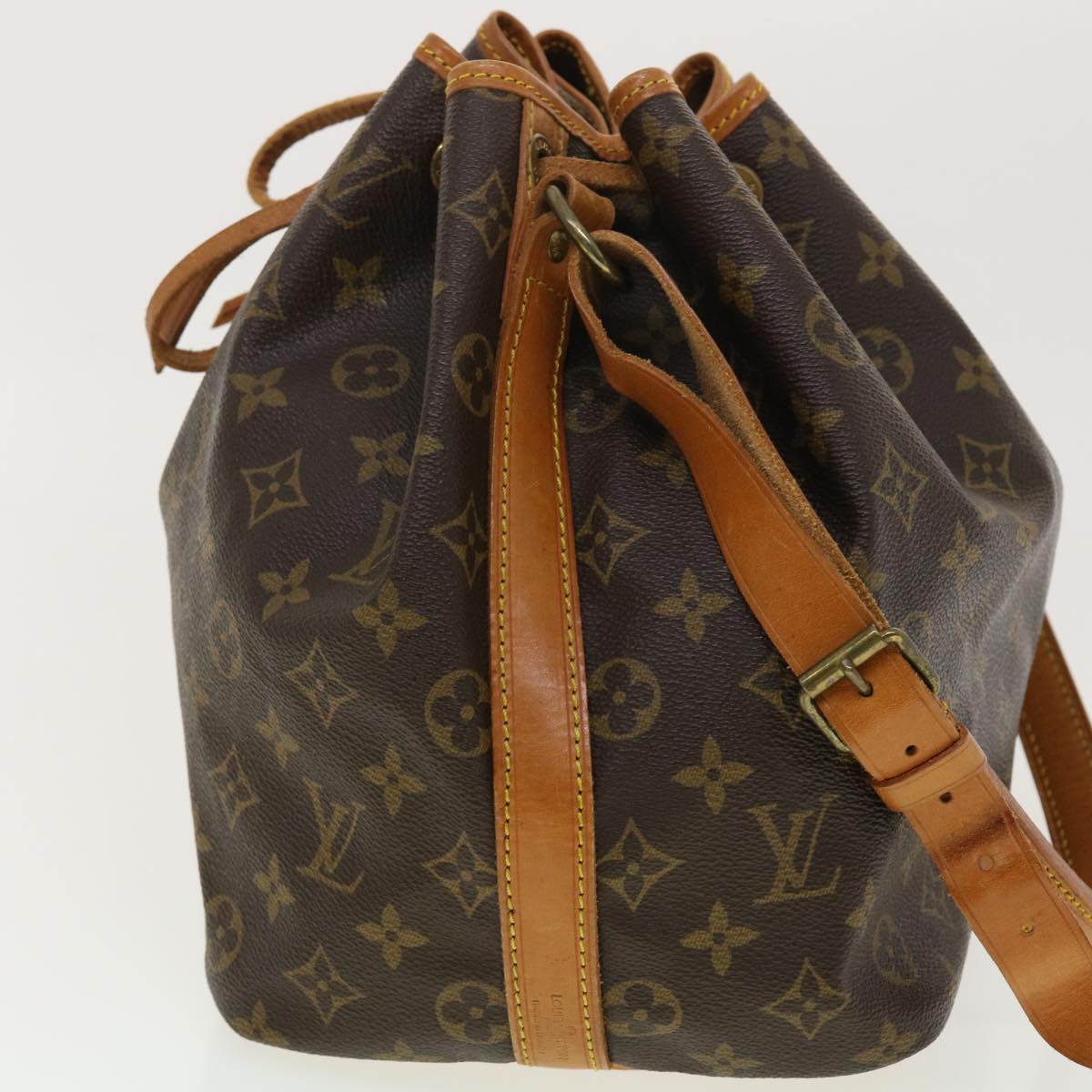 LOUIS VUITTON Monogram Petit Noe Shoulder Bag M42226 LV Auth 40293