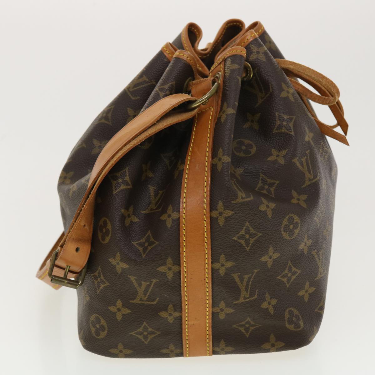 LOUIS VUITTON Monogram Petit Noe Shoulder Bag M42226 LV Auth 40293