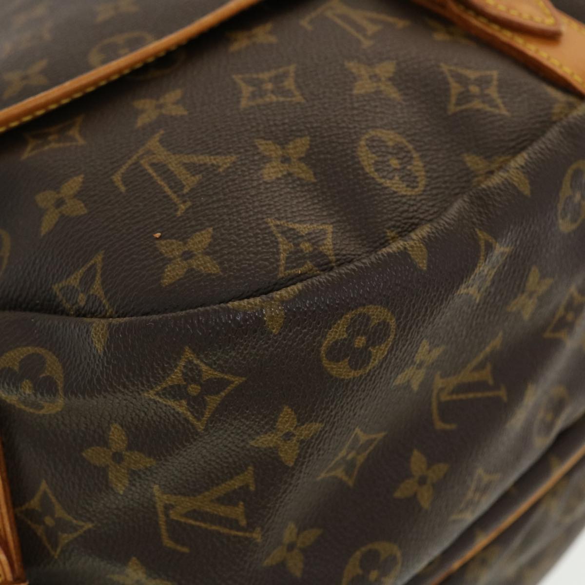 LOUIS VUITTON Monogram Saumur 35 Shoulder Bag M42254 LV Auth 40298