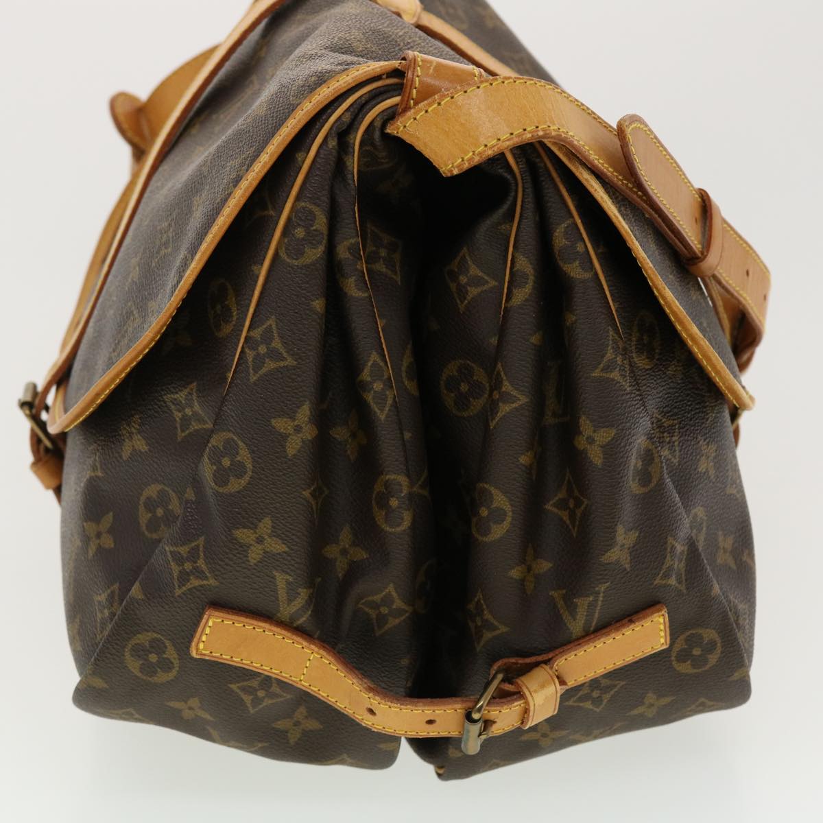 LOUIS VUITTON Monogram Saumur 35 Shoulder Bag M42254 LV Auth 40298