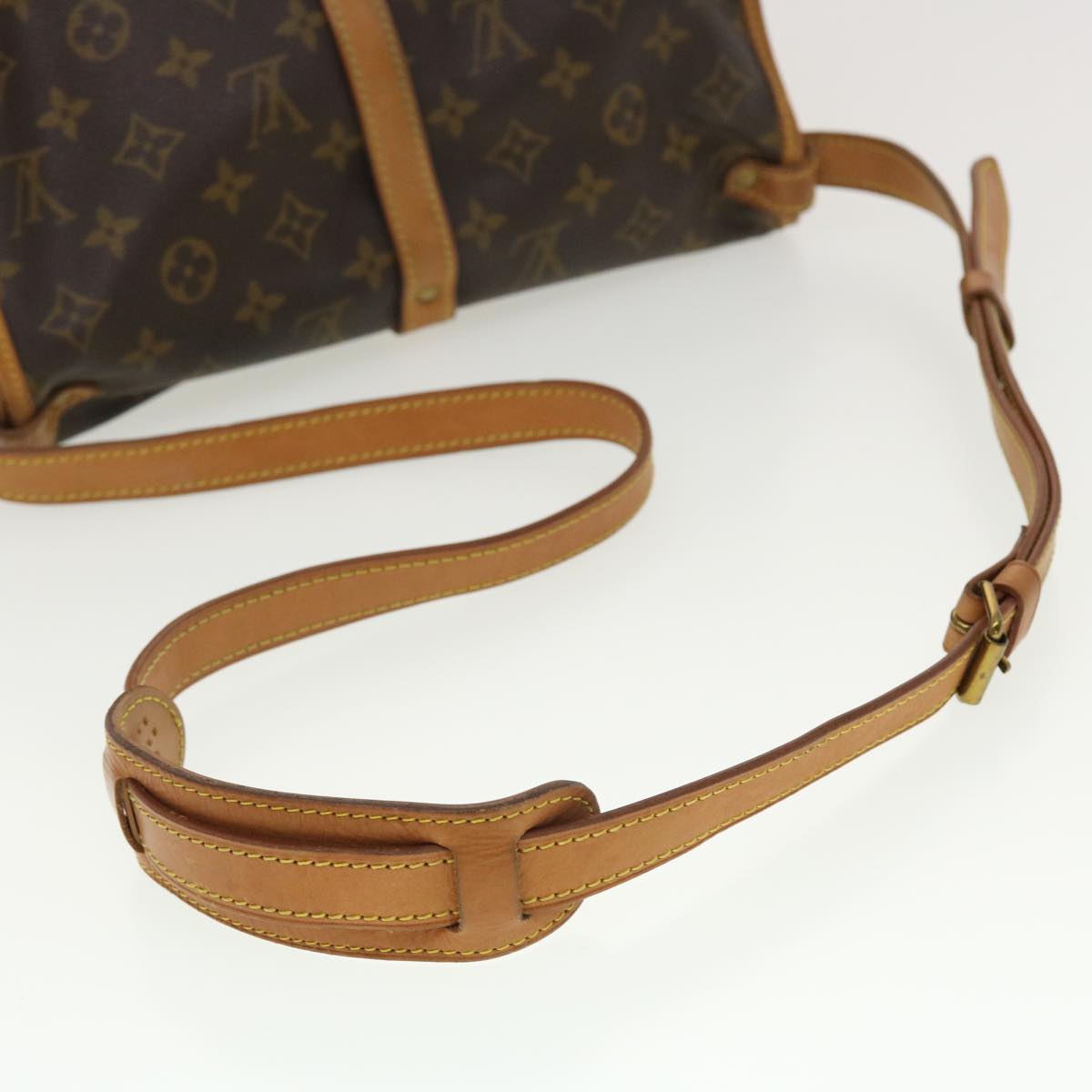 LOUIS VUITTON Monogram Saumur 30 Shoulder Bag M42256 LV Auth 40300