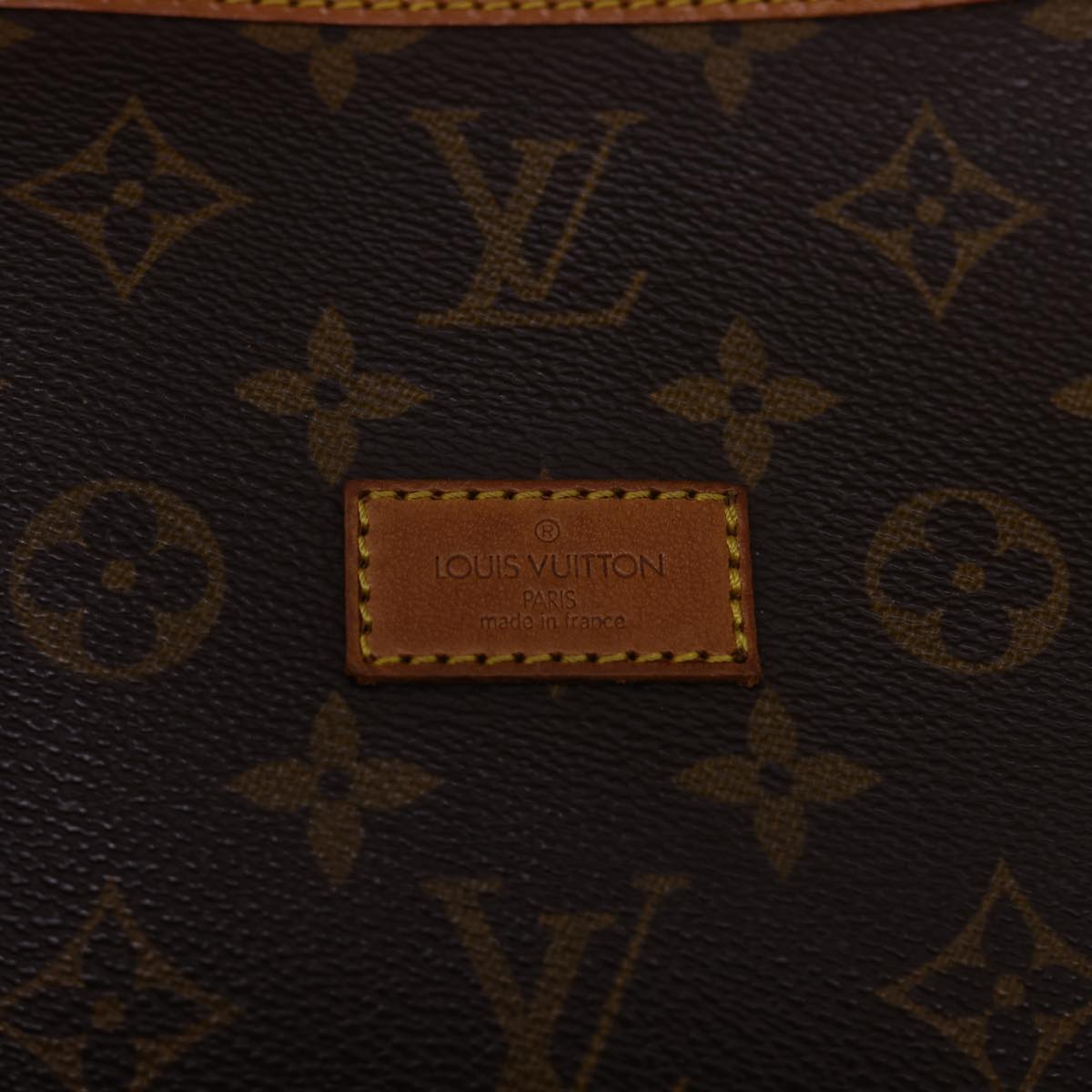 LOUIS VUITTON Monogram Saumur 43 Shoulder Bag M42252 LV Auth 40442