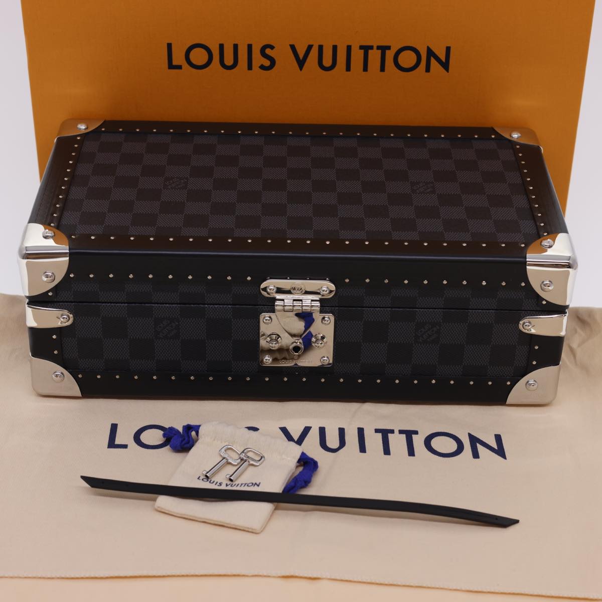 LOUIS VUITTON Damier Graphite Watch Case Coffret 8 Montor Trunk N48226 LV 40463A