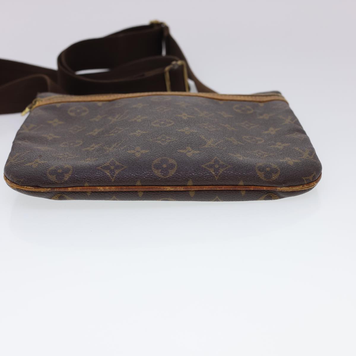 LOUIS VUITTON Monogram Pochette Bosphore Shoulder Bag M40044 LV Auth 40513