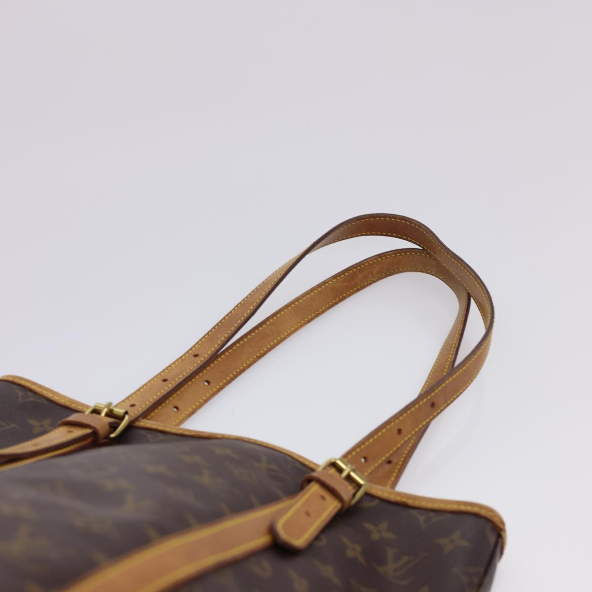 LOUIS VUITTON Monogram Bucket GM Shoulder Bag M42236 LV Auth 40522