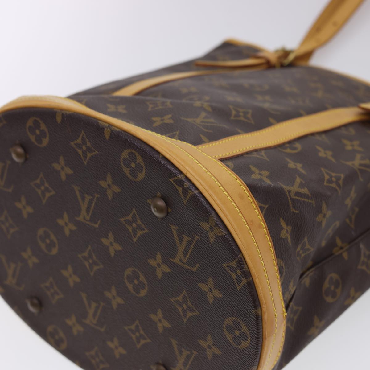 LOUIS VUITTON Monogram Bucket GM Shoulder Bag M42236 LV Auth 40523