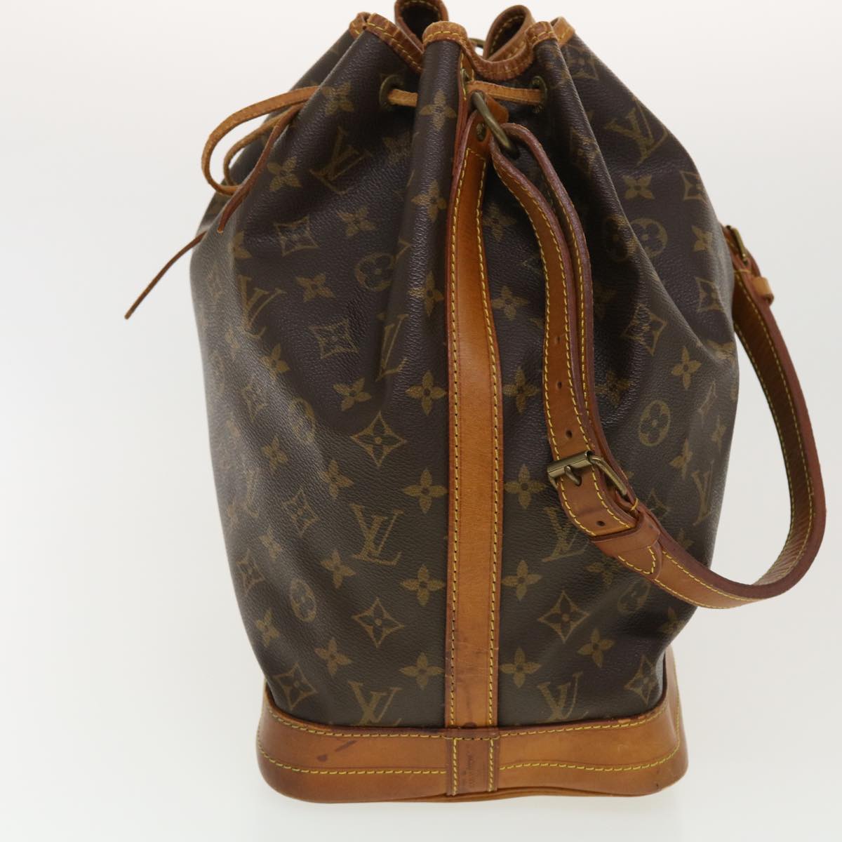 LOUIS VUITTON Monogram Noe Shoulder Bag M42224 LV Auth 40618