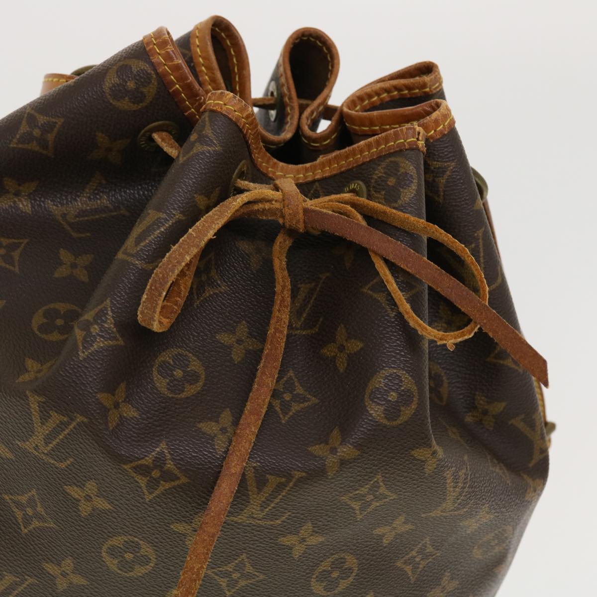 LOUIS VUITTON Monogram Noe Shoulder Bag M42224 LV Auth 40618