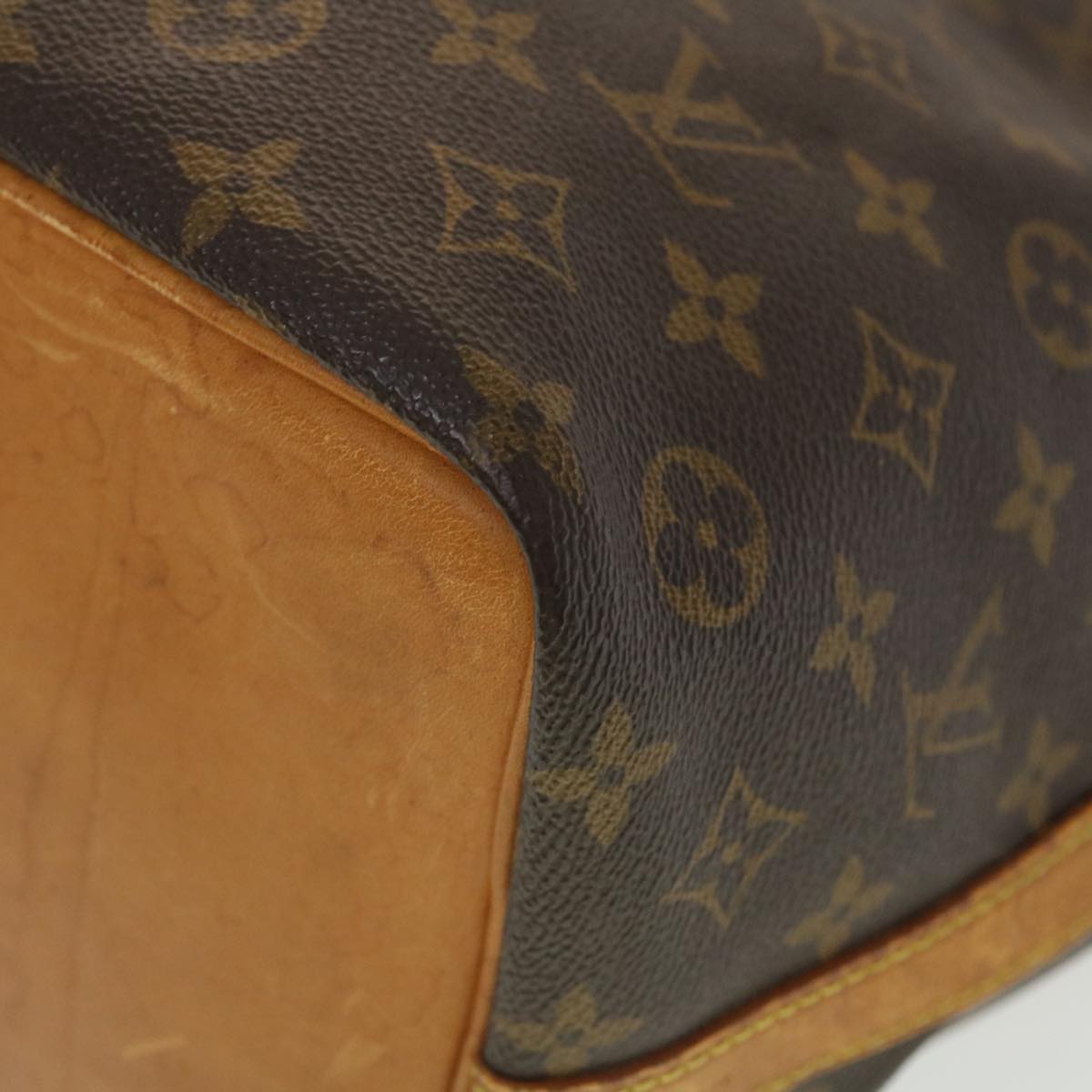 LOUIS VUITTON Monogram Petit Noe Shoulder Bag M42226 LV Auth 40620