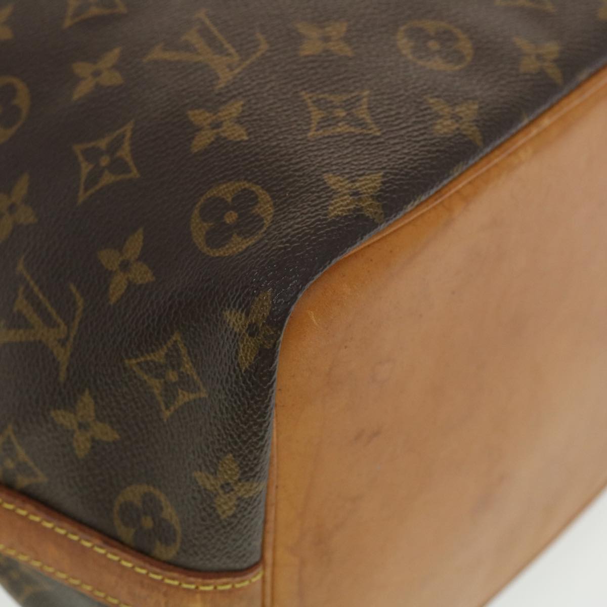 LOUIS VUITTON Monogram Petit Noe Shoulder Bag M42226 LV Auth 40620