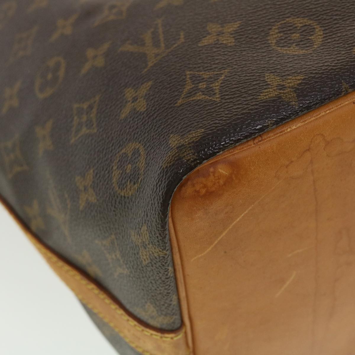 LOUIS VUITTON Monogram Petit Noe Shoulder Bag M42226 LV Auth 40620