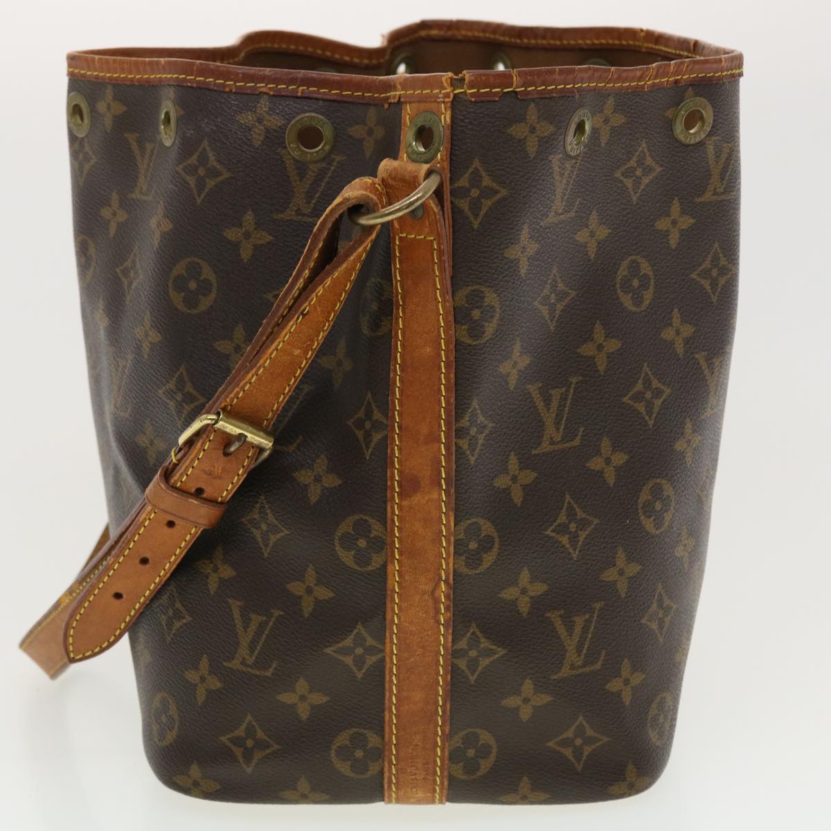 LOUIS VUITTON Monogram Petit Noe Shoulder Bag M42226 LV Auth 40620