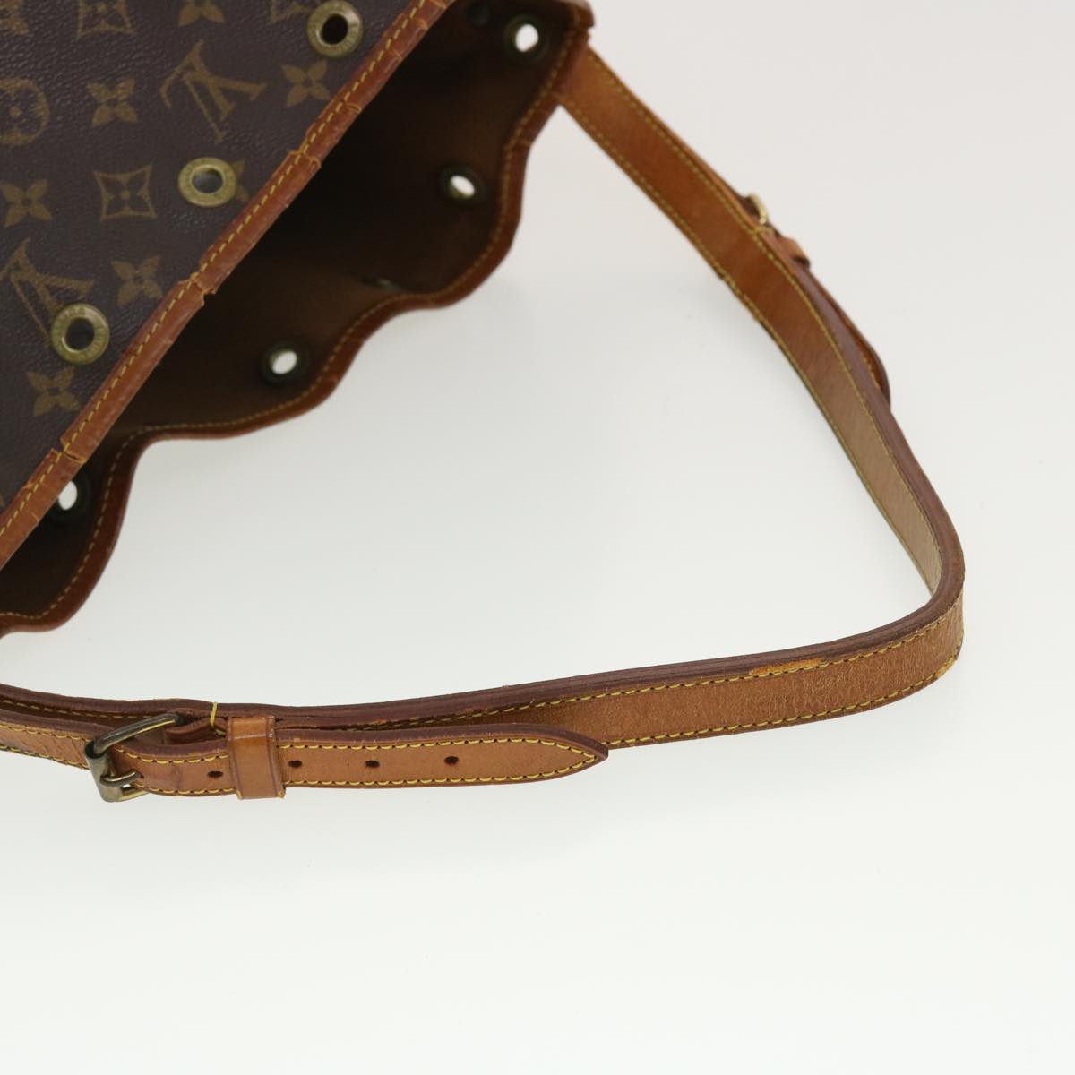 LOUIS VUITTON Monogram Petit Noe Shoulder Bag M42226 LV Auth 40620