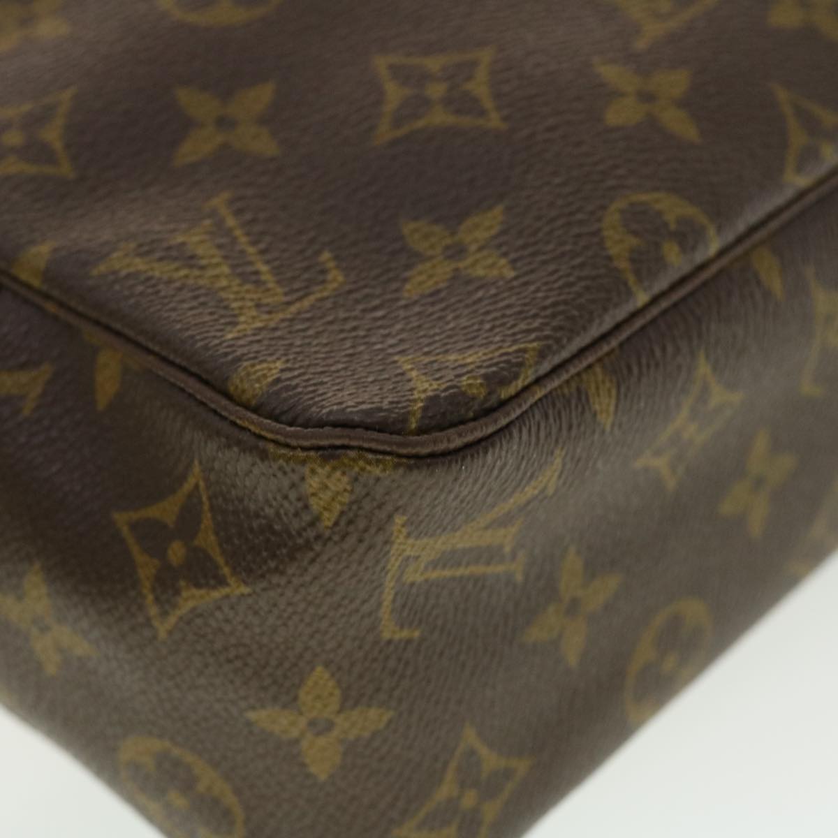 LOUIS VUITTON Monogram Trousse Toilette 28 Clutch Bag M47522 LV Auth 40670