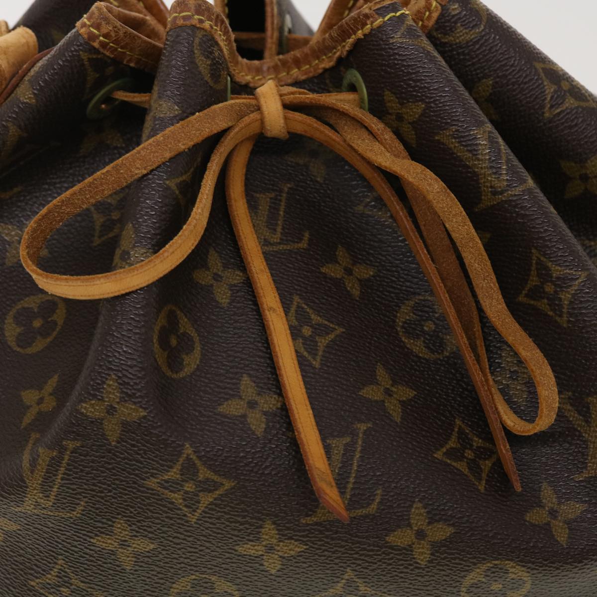 LOUIS VUITTON Monogram Noe Shoulder Bag M42224 LV Auth 40687