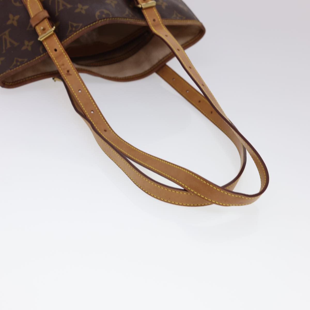 LOUIS VUITTON Monogram Bucket GM Shoulder Bag M42236 LV Auth 40740