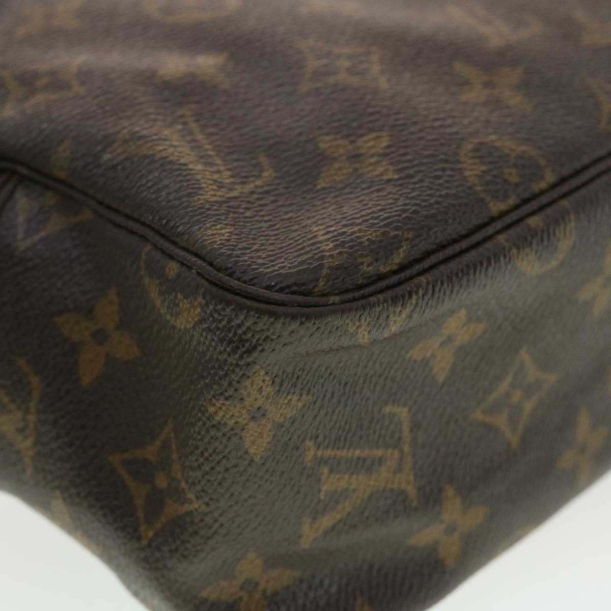 LOUIS VUITTON Monogram Trousse Toilette 28 Clutch Bag M47522 LV Auth 40776