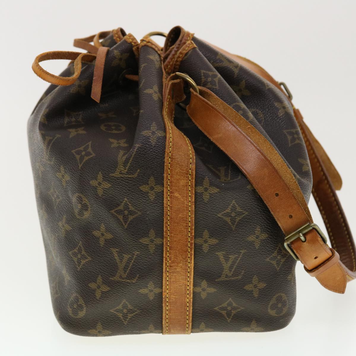 LOUIS VUITTON Monogram Petit Noe Shoulder Bag M42226 LV Auth 40789