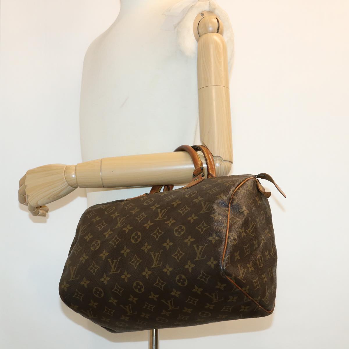 LOUIS VUITTON Monogram Speedy 30 Hand Bag M41526 LV Auth 40821